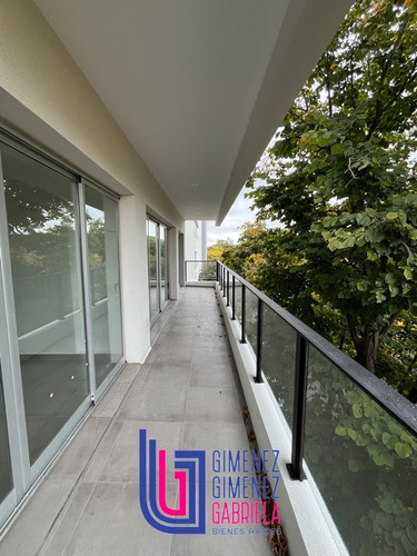 Venta De Departamento Dos Dormitorios Calle 54 E/ 23 Y 24