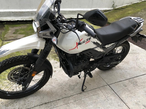 Motocicleta Hero Xpulse 200, Tenencias Al 2025.