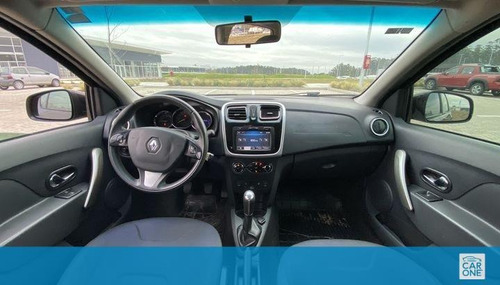 Renault Sandero Privilege 1.6 2015