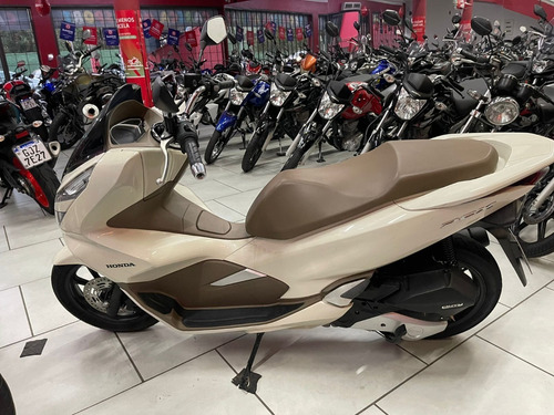Imagem 6 de 8 de Honda Pcx Dlx Abs 2019