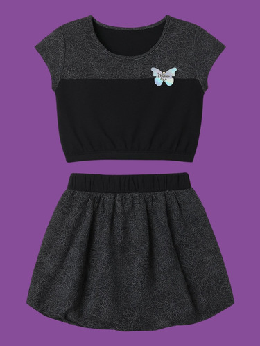 Conjunto Blusa Cropped Com Saia Balonê.