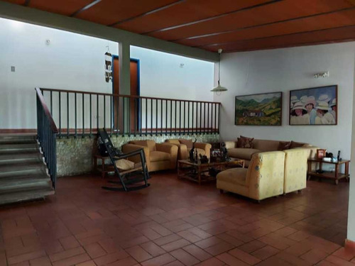 Imagen 13 de 29 de Casa En Sector Corral De Piedras En El Limon En Maracay