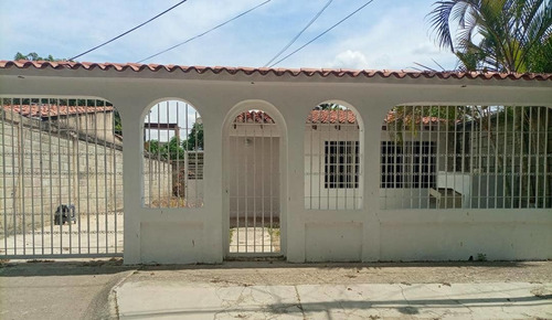 Imagen 1 de 9 de Casa En Venta Santa Cruz Urbanizacion Corocito 