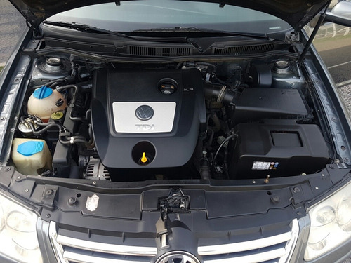Volkswagen Bora 1.9 Trendline I 100cv 2012