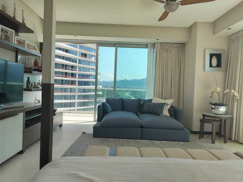 Peninsula Puerto Vallarta Departamento En Venta