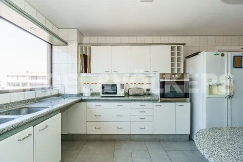 Departamento En Burgos, El Golf