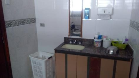 Imagem 9 de 12 de Casa Proximo Shopping Maia - Ven111