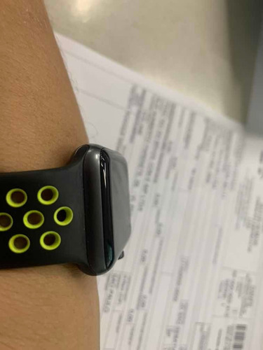 Apple Watch Série 2 Nike+ 42mm Space Gray C/ 3 Pulseiras