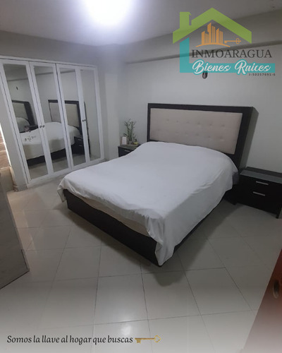 Apartamento En Venta Semiamoblado/urb. Andrés Bello/ Yp1390