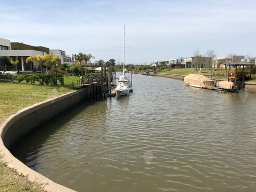 Terreno Lote  En Venta Financiado  En El Yacht, Nordelta, Tigre