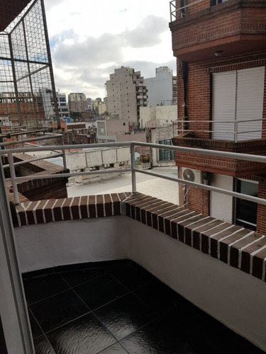 Vendo/permuto Monoambiente Con Balcon En Caba Por Depto En Mar Del Centro Zona Centro