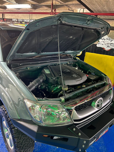 Imagen 12 de 13 de Toyota Hilux Kavak 2011