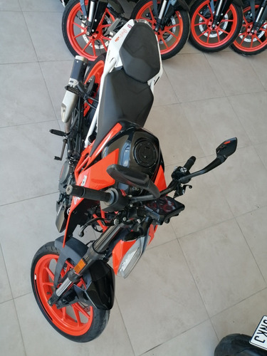 Imagen 6 de 12 de Ktm Duke 390 Usada