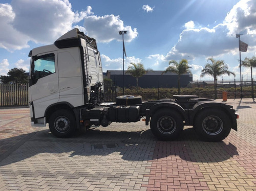 Imagem 1 de 14 de Volvo Fh 540 2018 Traçado 2018 = Segundo Dono, Automático