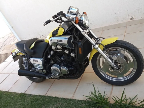 Imagem 6 de 8 de Moto Yamaha Vmax 1992 - Único Dono - Restrição De Documento