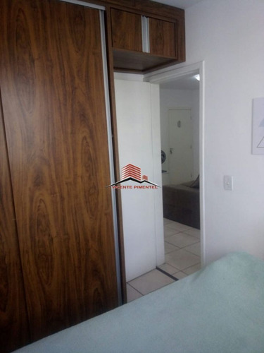 Imagem 10 de 11 de Ótimo Apartamento 02 Quartos Com Armários - 2600