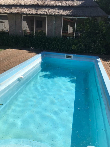 Imagen 14 de 30 de Casa Quinta Ranelagh Con Pileta Y Gran Parque