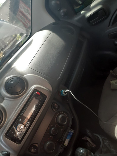 Fiat Uno 2014 1.0 Vivace Flex 3p
