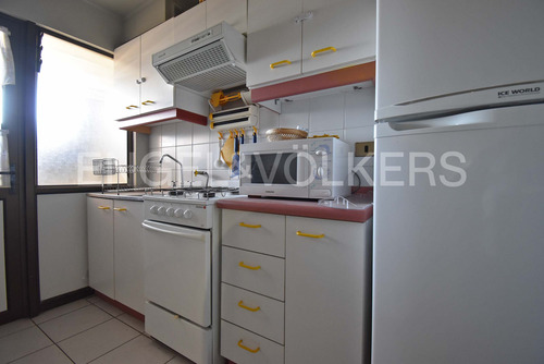 Venta, Departamento En Sector Paseo Balmaceda