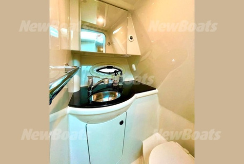 Imagem 6 de 15 de Bayliner 310 2014 Carreta, Bote, Gerador, 200 Horas