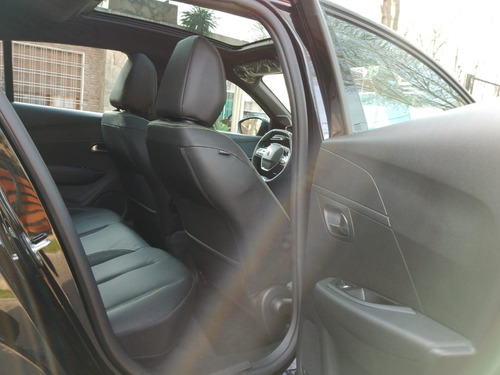 Peugeot 208 1.0T Gt