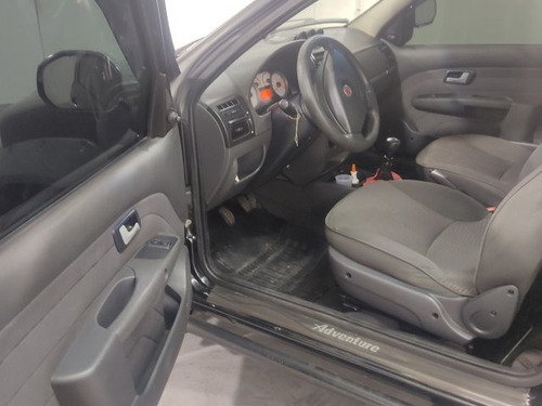 Imagem 9 de 13 de Strada 1.8 Mpi Adventure Ce 16v Flex 2p Manual
