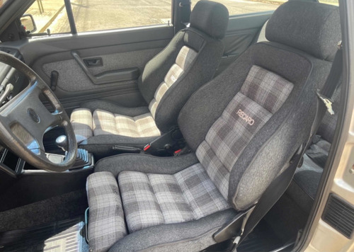 Imagem 11 de 15 de Volkswagen Voyage Gl 1989 - Placa Preta