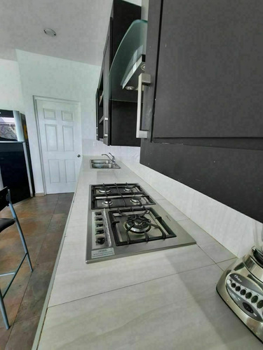 Imagen 27 de 29 de Luxury Casa En Cumbres Del Lago, Alberca Propia, Jardín, 4 R