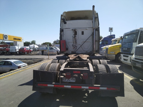 Imagen 5 de 21 de Tracto Camion Freightliner Cascadia 2013, Oportunidad