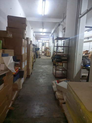 Local Comercial Con Ph En 1er Piso 8 Amb + Terraza