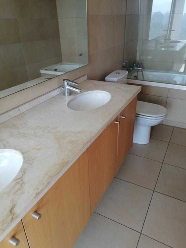 Linda Vista Despejada / El Golf / Pte Riesco / Disponible