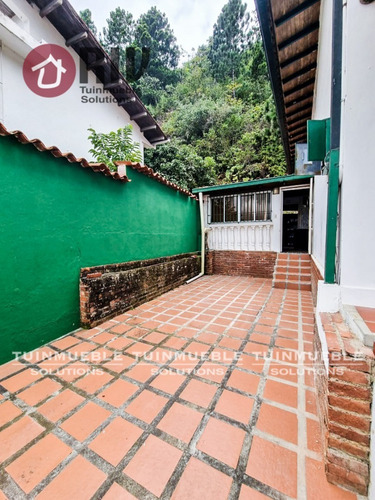 Venta - Quinta En Alto Prado. Estado Miranda.