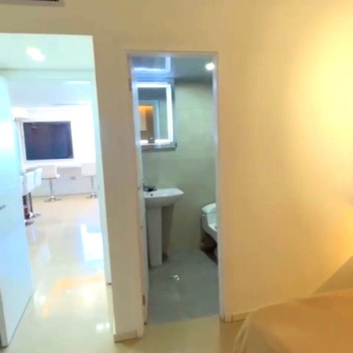 Lm Suites, Casco Central, Lecheria | Alquiler Apto Por Dia | 72 Mts2 | 2h | 2b | 1pe | 65$ Por Dia