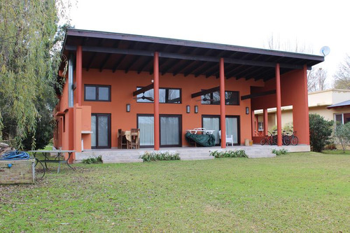 Venta Casa 4 Dormitorios En Country Nautico Isla Santa Monica, Delta