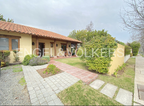 Casa Chilena De 1 Piso En Piedra Roja
