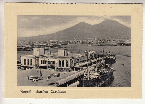 Postal Vista De Estacion Maritima De Napoles Italia Años 50