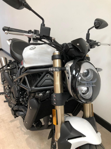Imagen 15 de 20 de Benelli 752 S