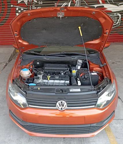 Volkswagen Polo Comfortline 1.6 TSI