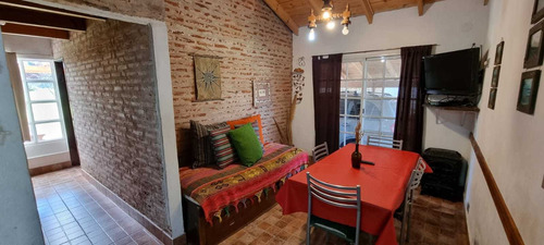Imagen 6 de 14 de Casa Con Amplio Fondo En Sierra De La Ventana.
