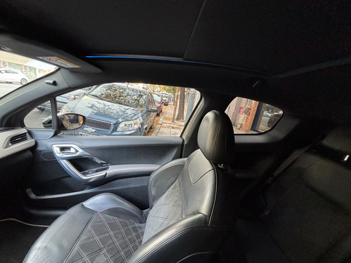 Peugeot 208 1.6 Xy