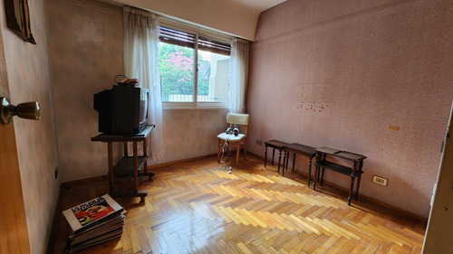 Venta. Departamento Caballito 4 Ambientes. Lavadero. 2 Cocheras