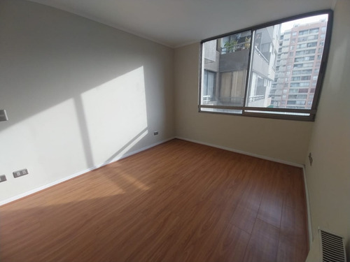 Inversión - Vende Dpto 2d + 2b - Metro M. Eyzaguirre