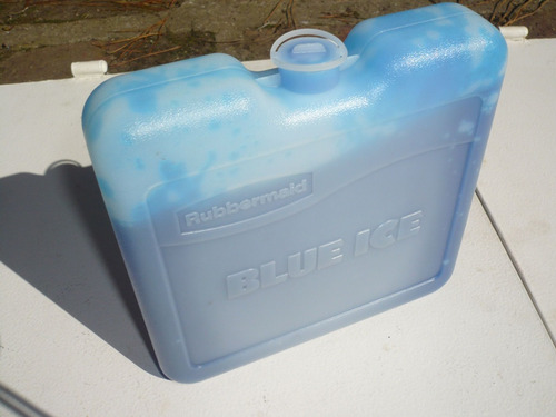 Rubbermaid Ee.uu. Refrigerante Rígido Blue Ice Gel Conservad (Usado)