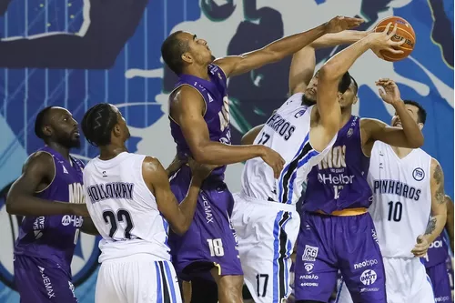 Bola de Basquete Crossover 7.8 - ESPORTE PARREIRA