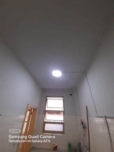 Imagen 14 de 14 de Jujuy Esq Hipòlito Irigoyen: Edificio Francés De Categoría. Todo Externo, Apto Profesional O Vivienda