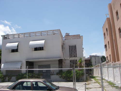 Imagen 13 de 14 de Edificio En Venta /zona Altamira