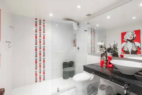 Apartamento En Venta En El Chicó. Cod V6217