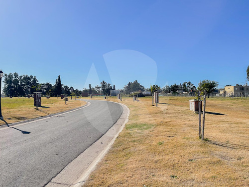Lote En Venta En Barrio Santa Sofia, Pilar Del Este
