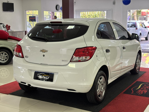 Chevrolet Onix 1.0 MPFI LS 8V FLEX 4P MANUAL