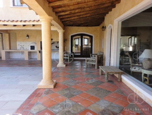 Imagen 27 de 30 de Chalet De 1.800m2, 4 Dormitorios Y Piscina En Pinares, Punta Del Este